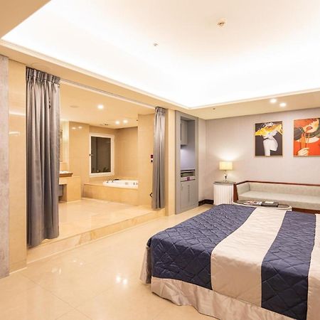 Discovery Motel - Nangang Тайбей Екстер'єр фото