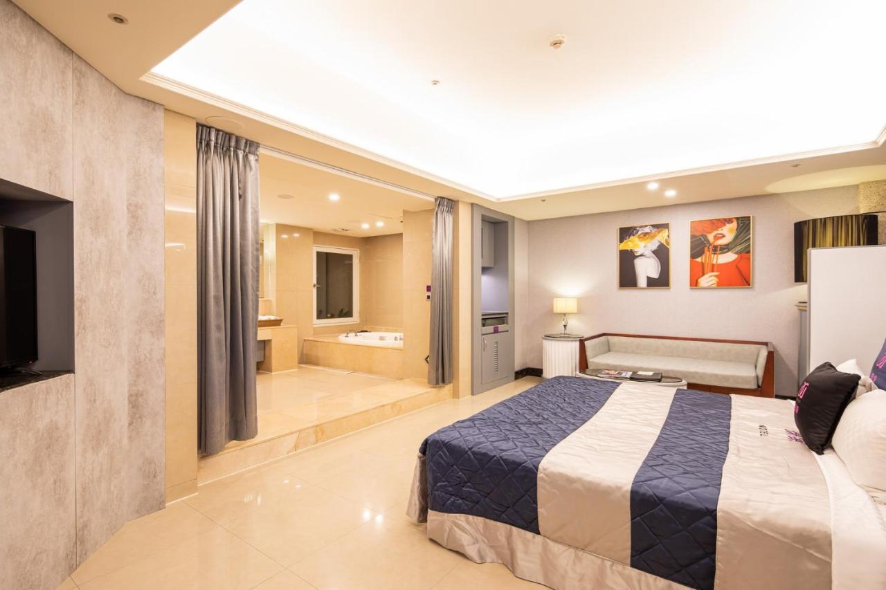 Discovery Motel - Nangang Тайбей Екстер'єр фото